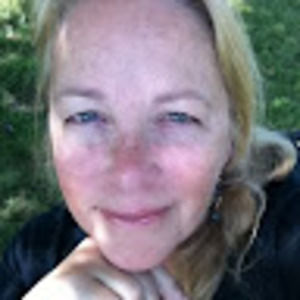 Meet your Posher, Claire